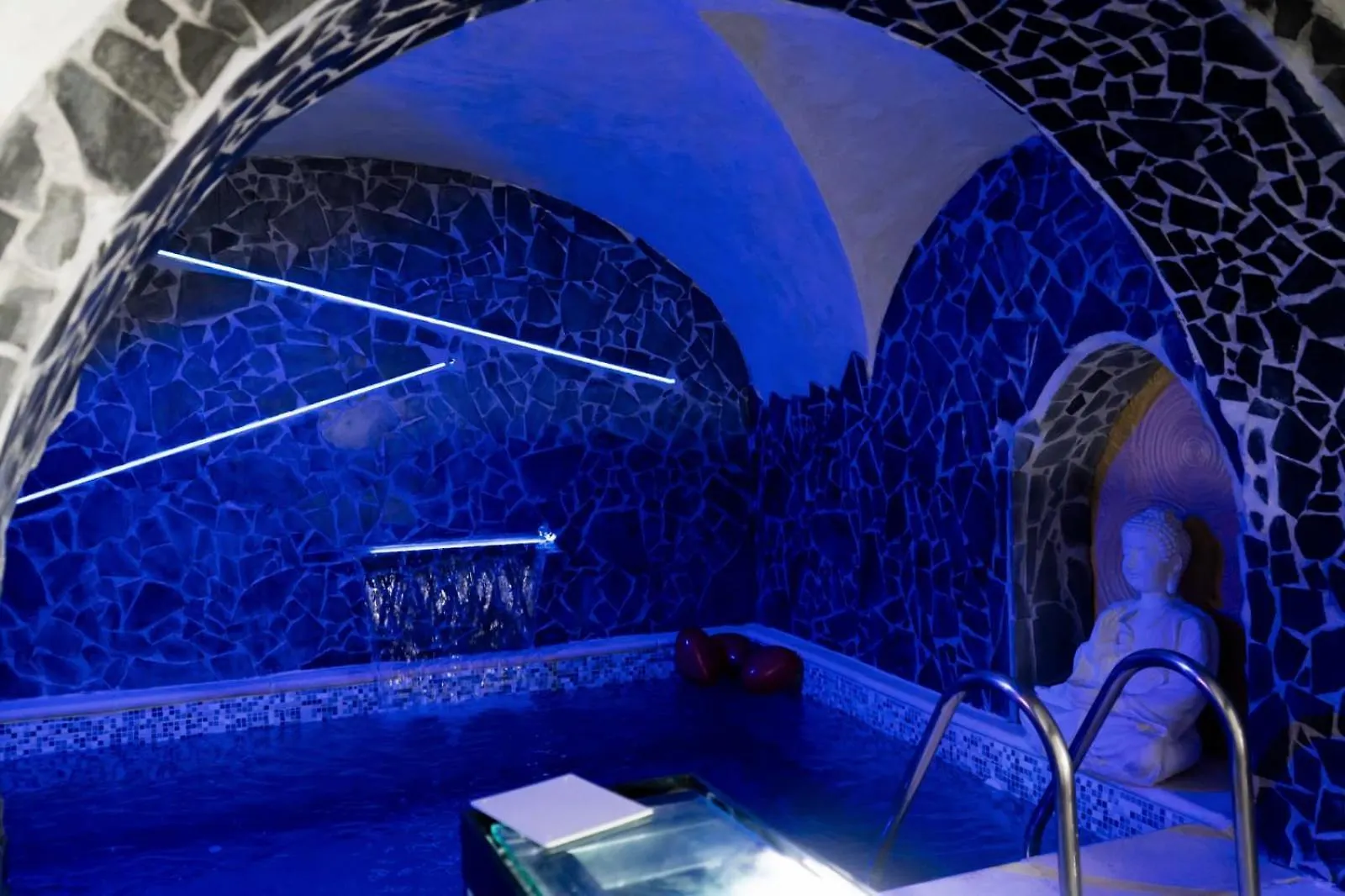 Lavica Luxury Suites カターニア 0*,